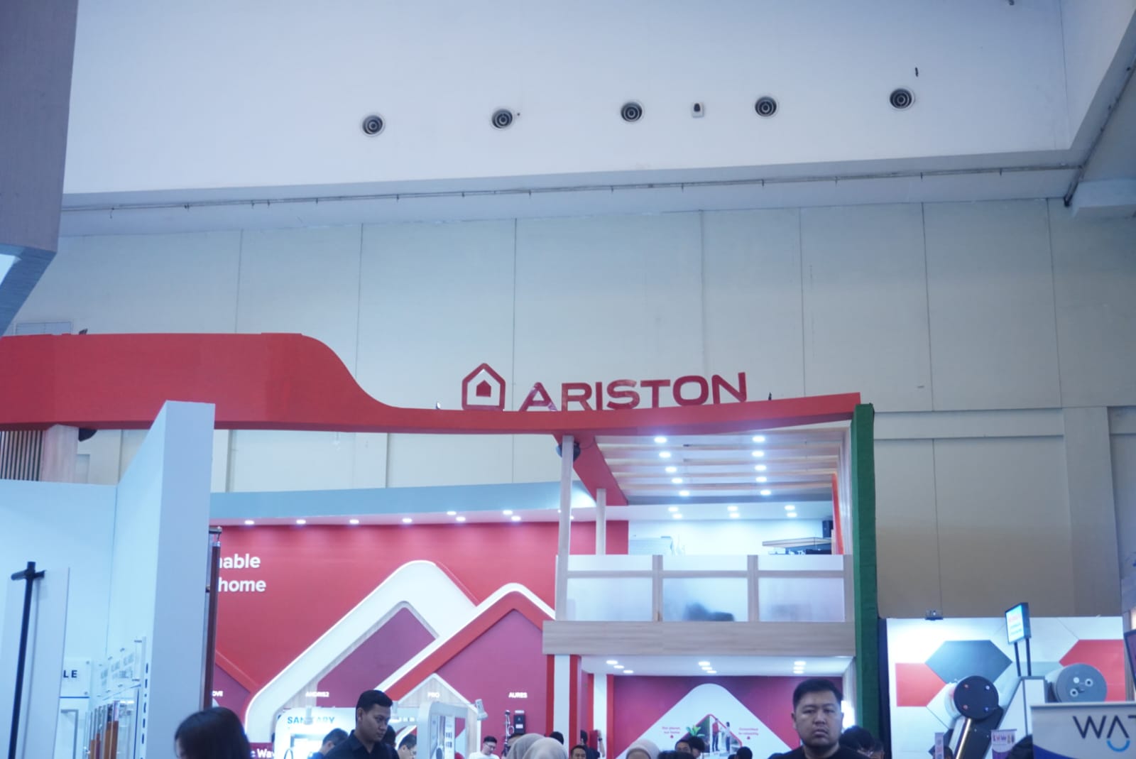 IndonesiaBuildTech 2025 Jadi Momen Ariston Kenalkan Nuos Evo A+, Pemanas Air Hemat Energi